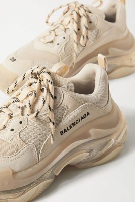 Balenciaga - đôi giày hàng hiệu đẳng cấp