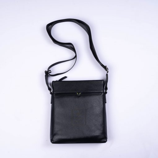 5AT018- tui nam da bo