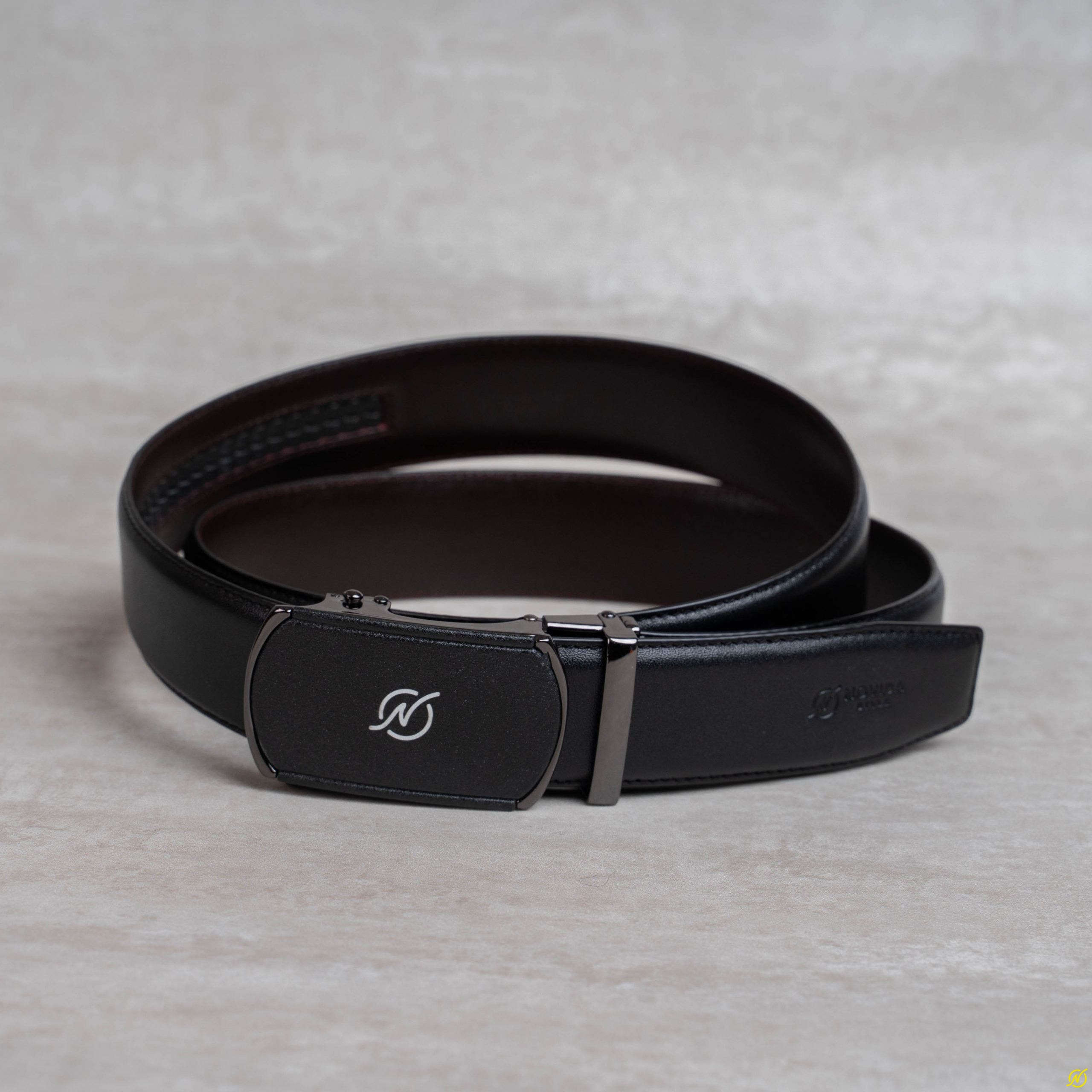 TL022-4 - that lung nam da bo cao cap khoa mat TL022-4 - that lung nam da bo cao cap khoa mat