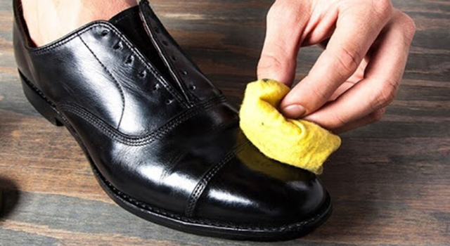Xi giày sáp thích hợp sử dụng để làm bóng da giày